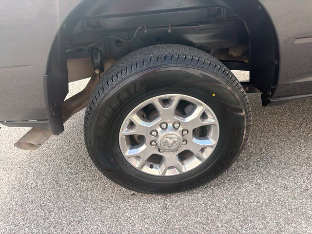 Used 2024 RAM 2500 Laramie w/ Safety Group AWD/4WD image 42