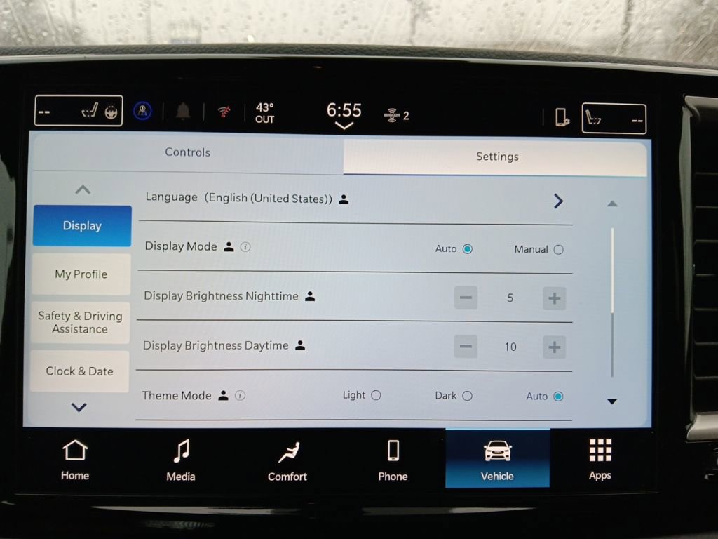 New 2026 Chrysler Voyager LX FWD image 25