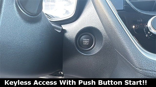 Used 2024 Toyota Corolla Cross LE image 5