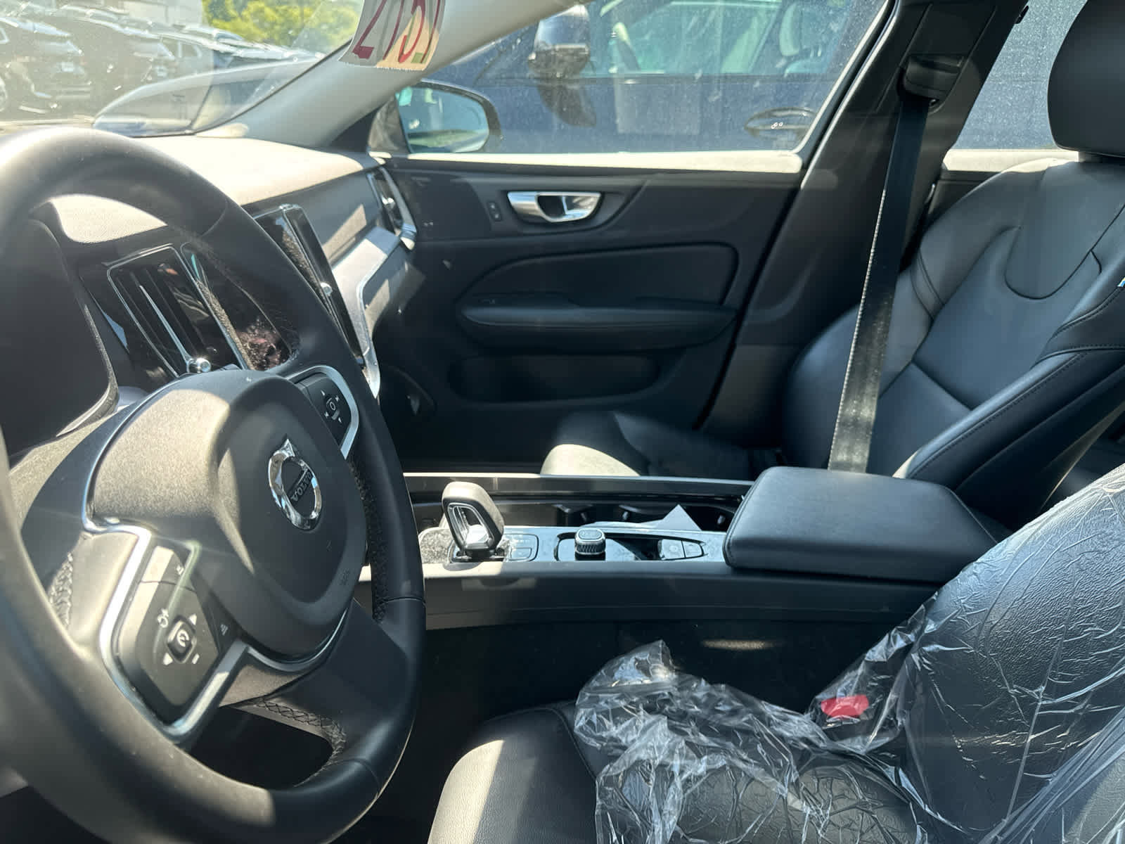 Used 2024 Volvo S60 B5 Core AWD/4WD image 11