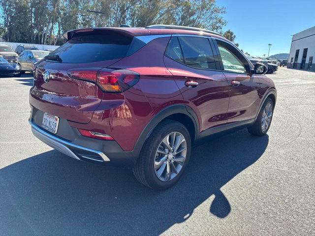 Used 2023 Buick Encore GX Essence w/ Experience Buick Package FWD image 9