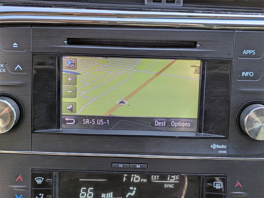 Used 2013 Toyota Avalon XLE image 22