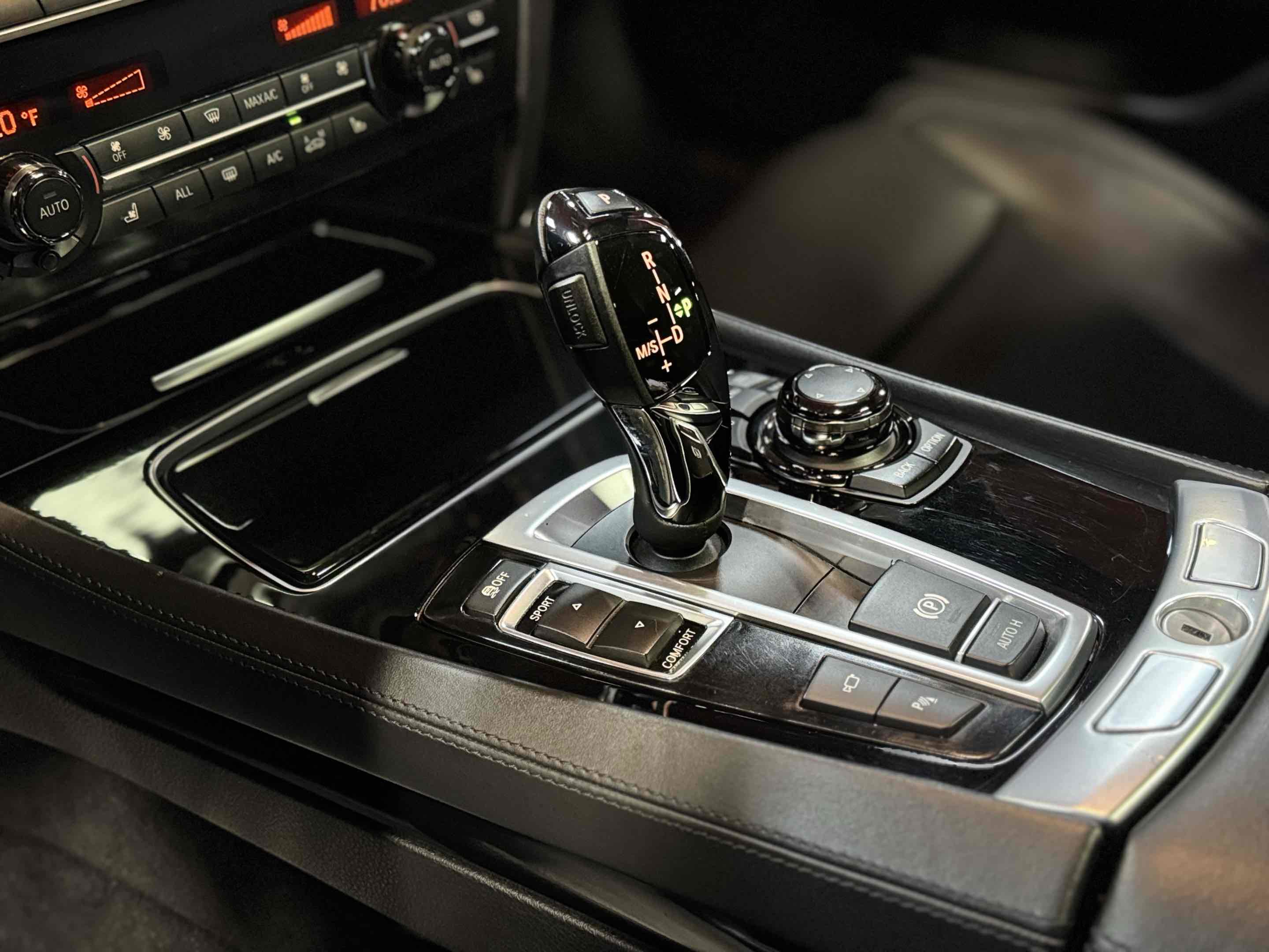 Used 2013 BMW ALPINA B7 image 31