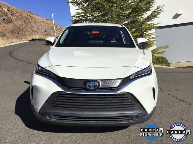 Used 2021 Toyota Venza LE image 3