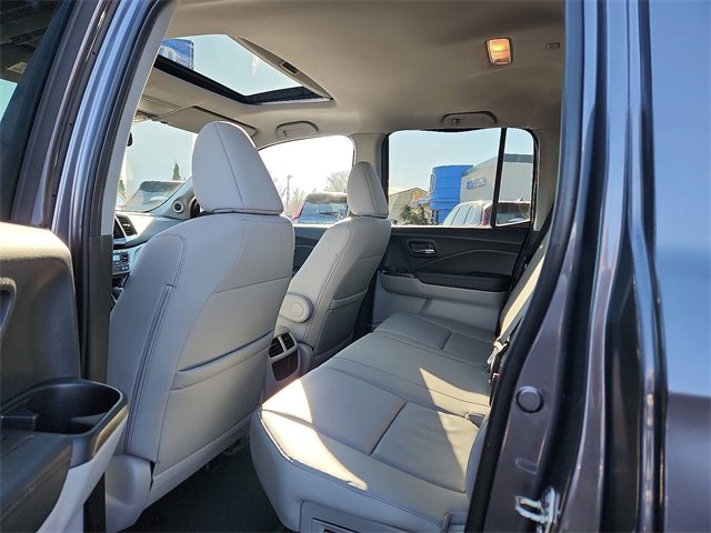 Used 2019 Honda Ridgeline RTL-T image 10