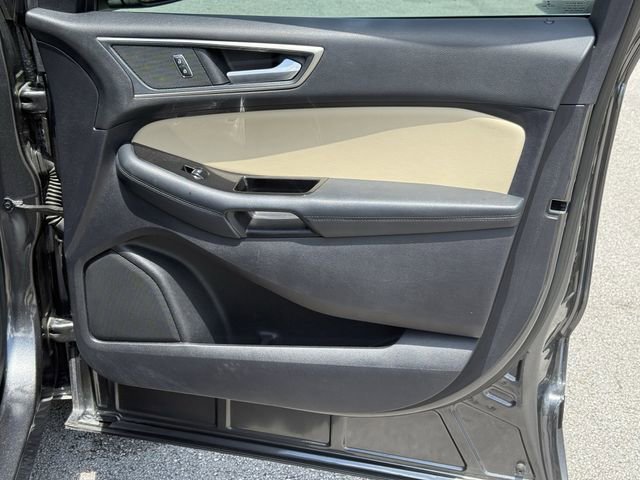 Used 2019 Ford Edge SEL w/ Equipment Group 201A FWD image 34