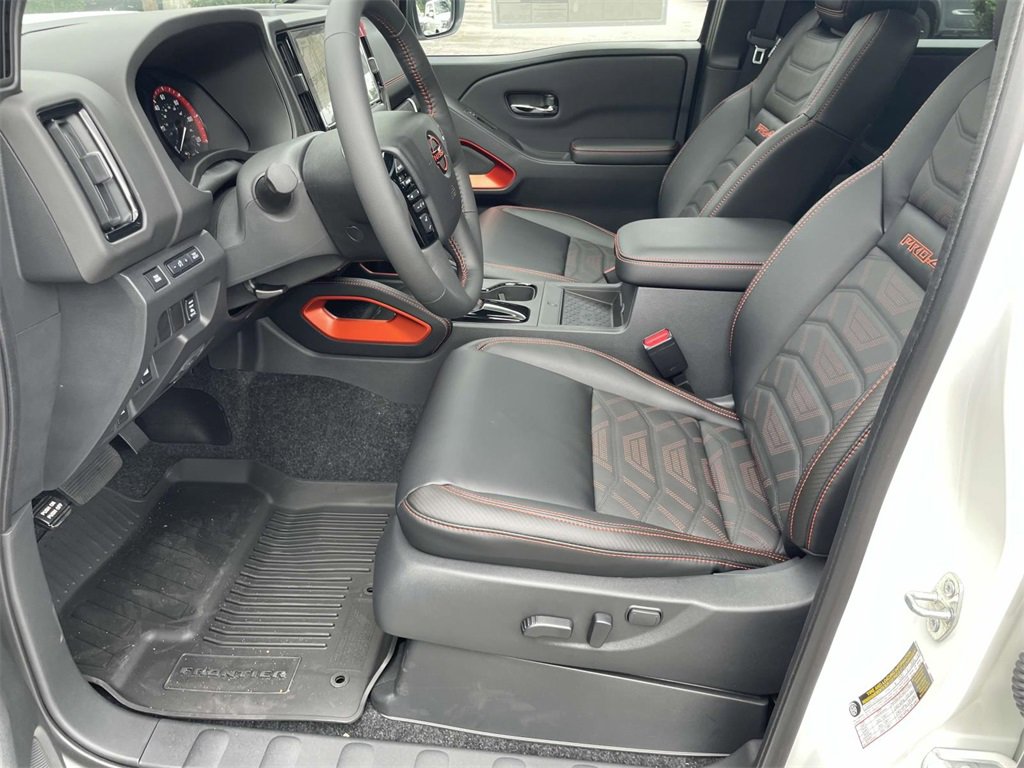 New 2025 Nissan Frontier PRO-4X w/ Pro Premium Package image 13