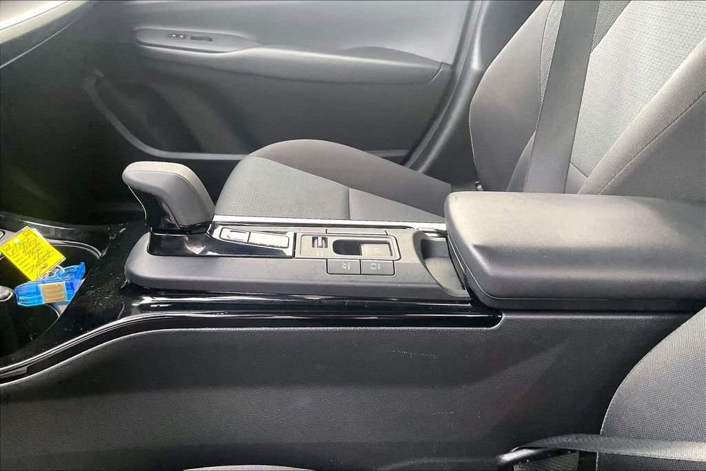 Used 2023 Toyota Prius LE image 20