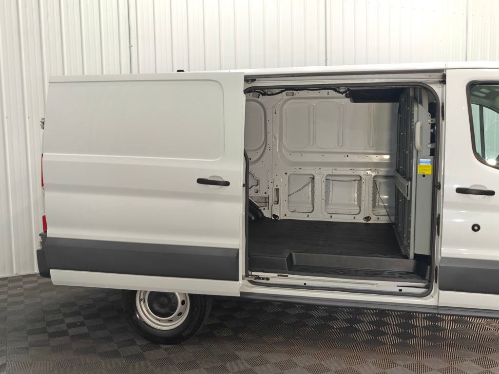 Used 2017 Ford Transit 150 130 Low Roof RWD image 27