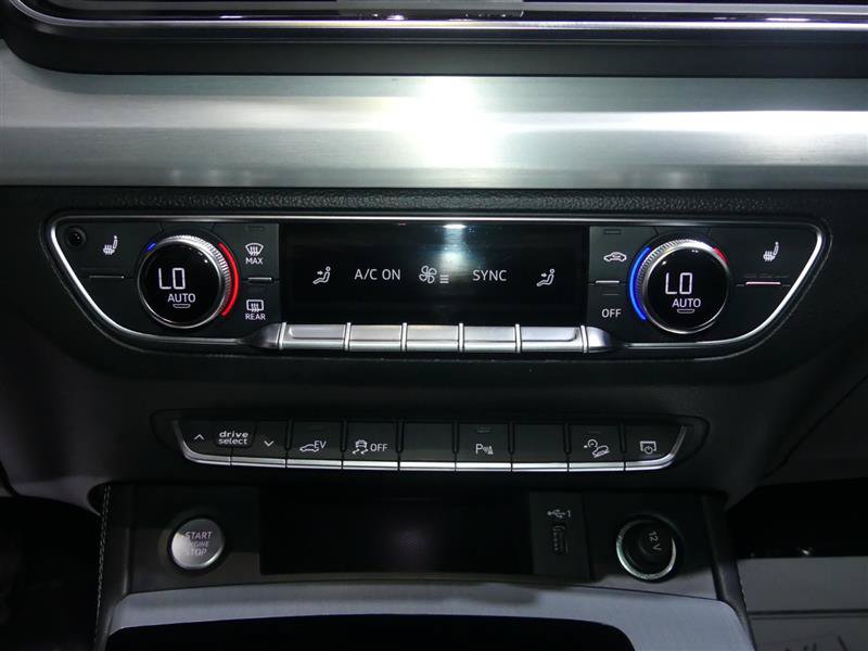 Used 2021 Audi Q5 e Premium Plus w/ Premium Plus Package AWD/4WD image 36