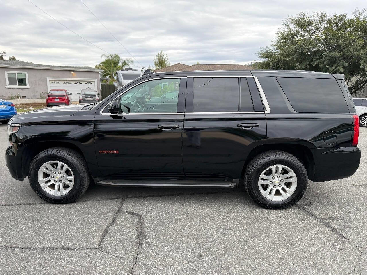 Used 2019 Chevrolet Tahoe 2WD w/ Remote Keyless Entry Package image 6