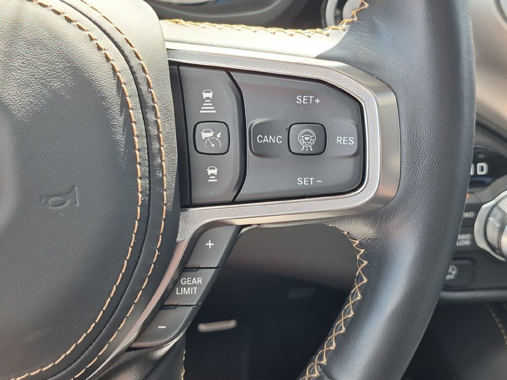 Used 2026 RAM 1500 Tungsten AWD/4WD image 18