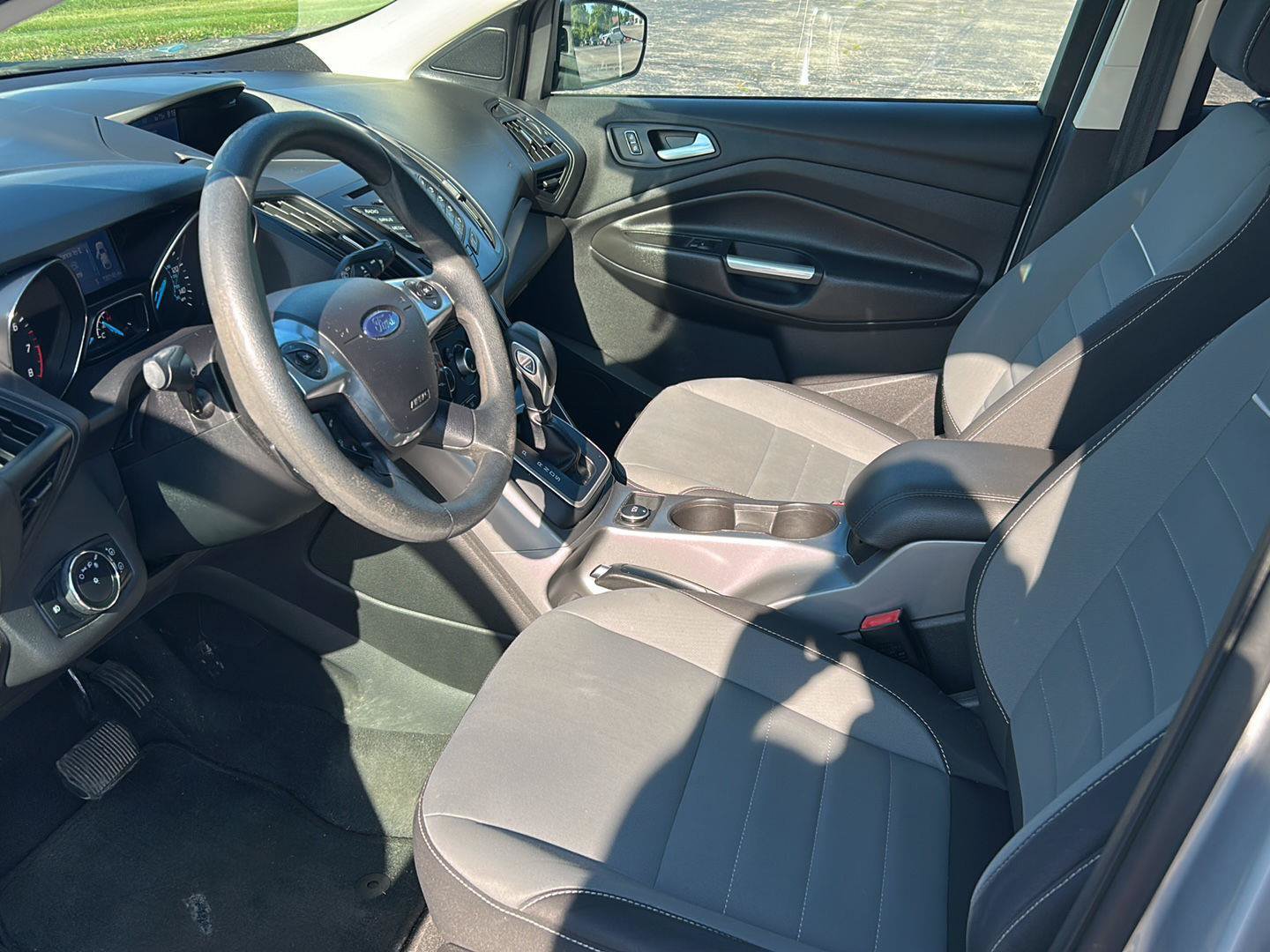 Used 2013 Ford Escape SE FWD image 19
