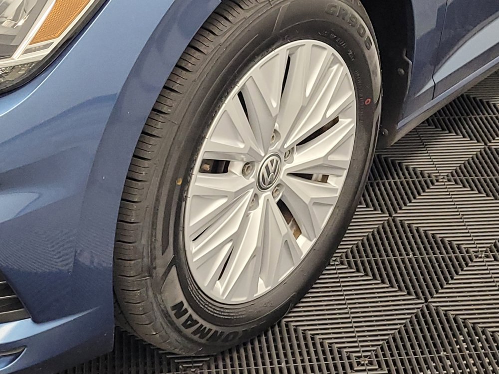 Used 2019 Volkswagen Jetta S w/ Driver Assistance Package FWD image 31