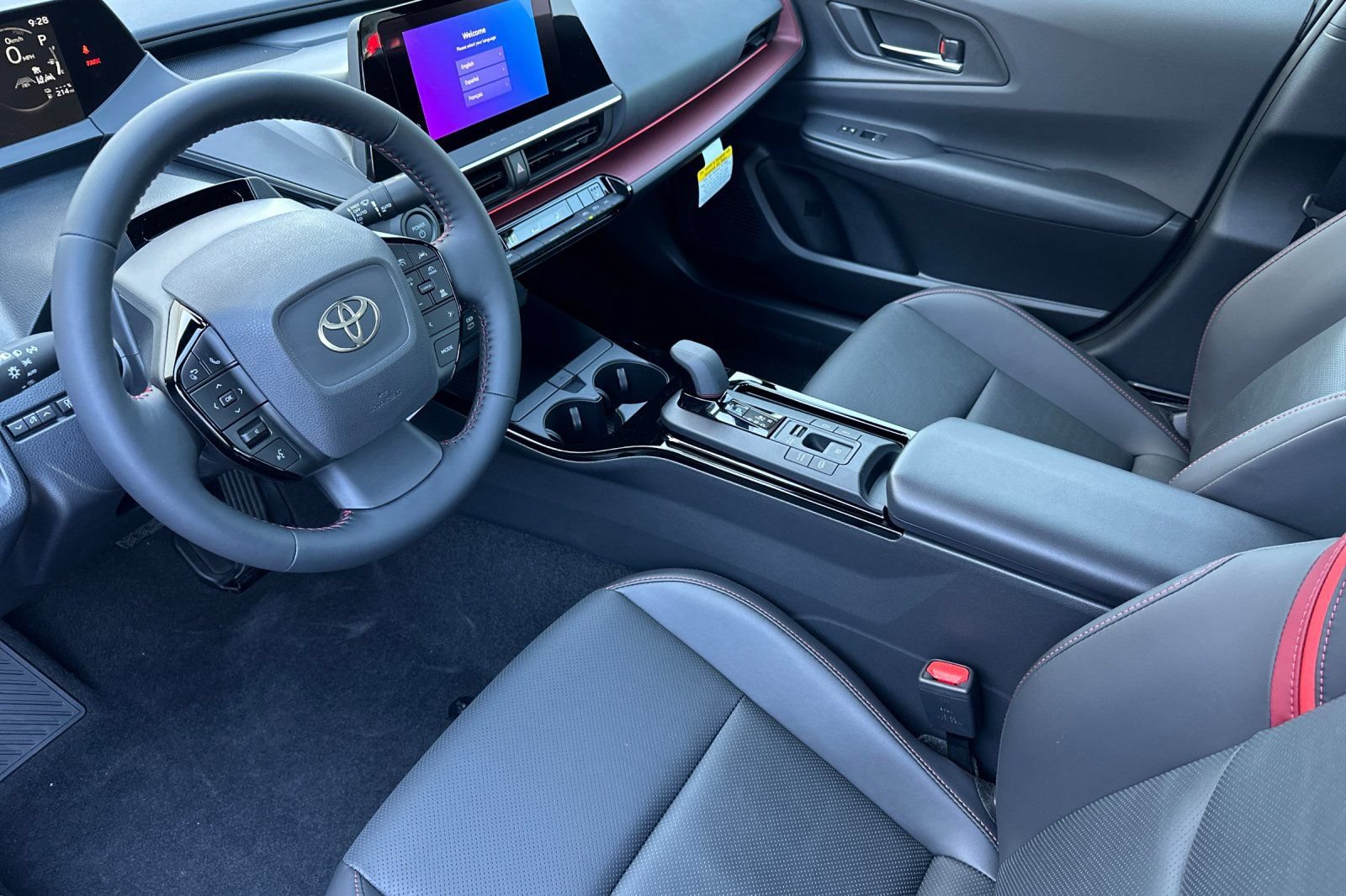 New 2026 Toyota Prius Plug-In Hybrid FWD image 12