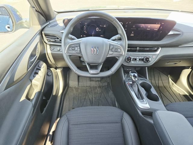 Used 2025 Buick Envista Preferred w/ Convenience I Package FWD image 7