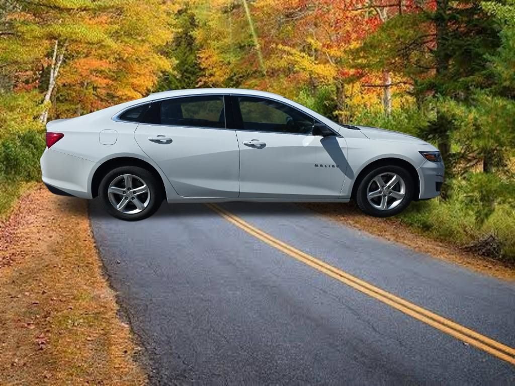 Used 2022 Chevrolet Malibu LS FWD image 9