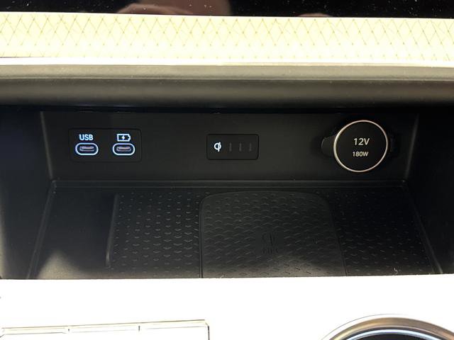 Used 2025 Genesis GV80 2.5T Prestige image 25