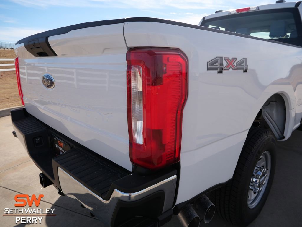 New 2026 Ford F250 XL w/ XL Chrome Package image 10