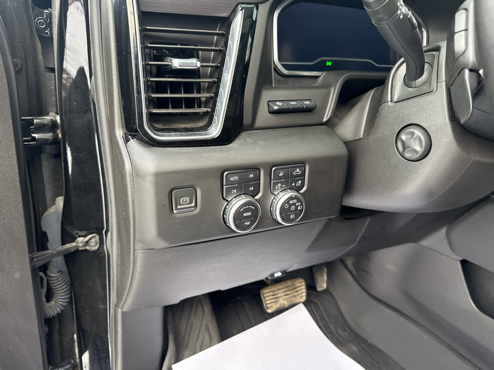 Used 2022 GMC Sierra 1500 Denali Ultimate image 14