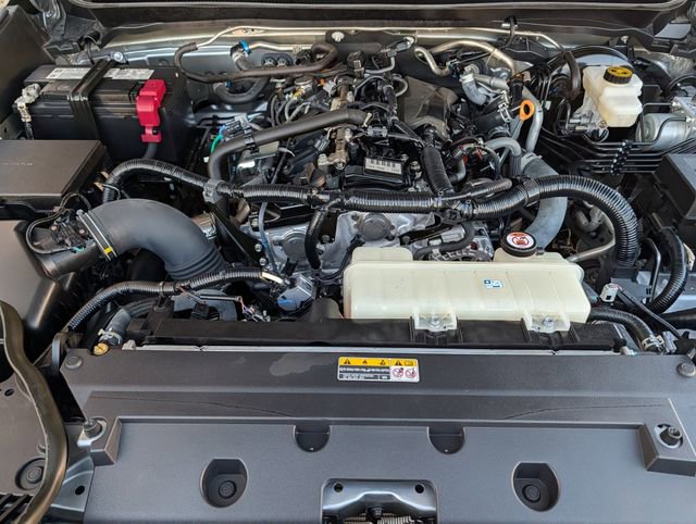 Used 2024 Toyota Tacoma TRD Off-Road image 34