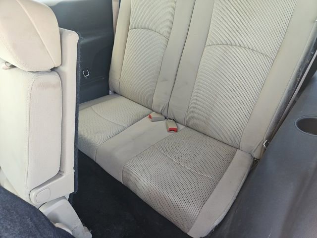 Used 2017 Dodge Journey SE w/ Flexible Seating Group image 15