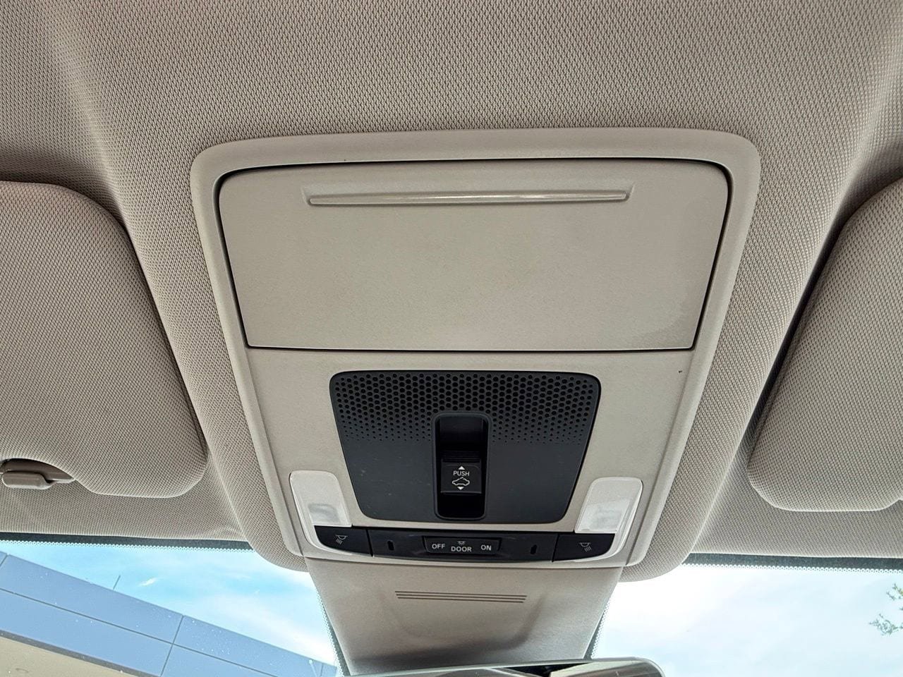 Used 2023 Honda CR-V EX-L image 18