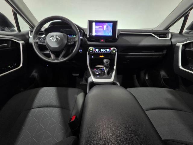 Used 2025 Toyota RAV4 XLE AWD/4WD image 14