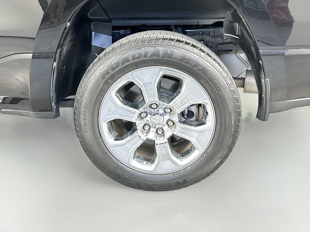 Used 2022 RAM 1500 Big Horn AWD/4WD image 32