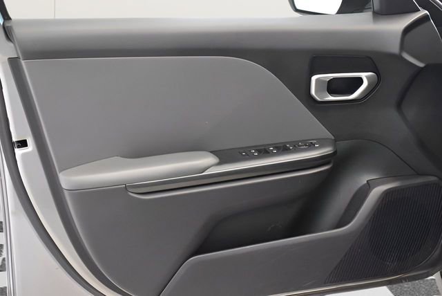 Used 2025 Kia K4 image 20