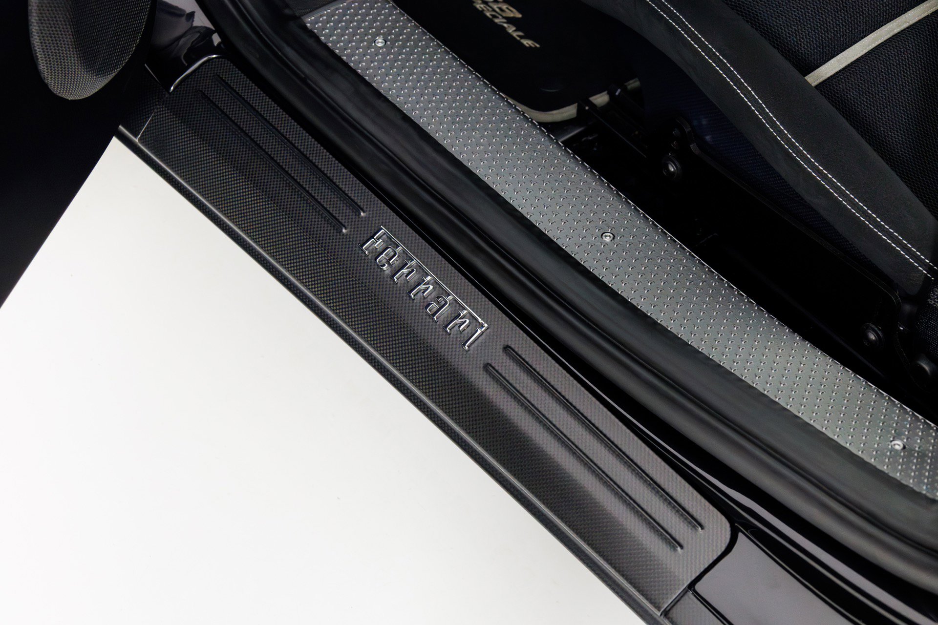 Used 2014 Ferrari 458 Speciale Coupe image 19