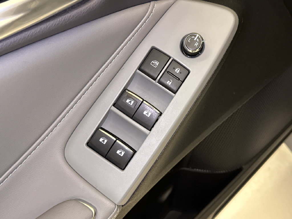 Used 2020 Toyota Avalon XLE FWD image 20