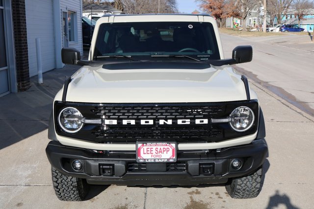 New 2025 Ford Bronco Big Bend w/ Black Diamond Package image 3