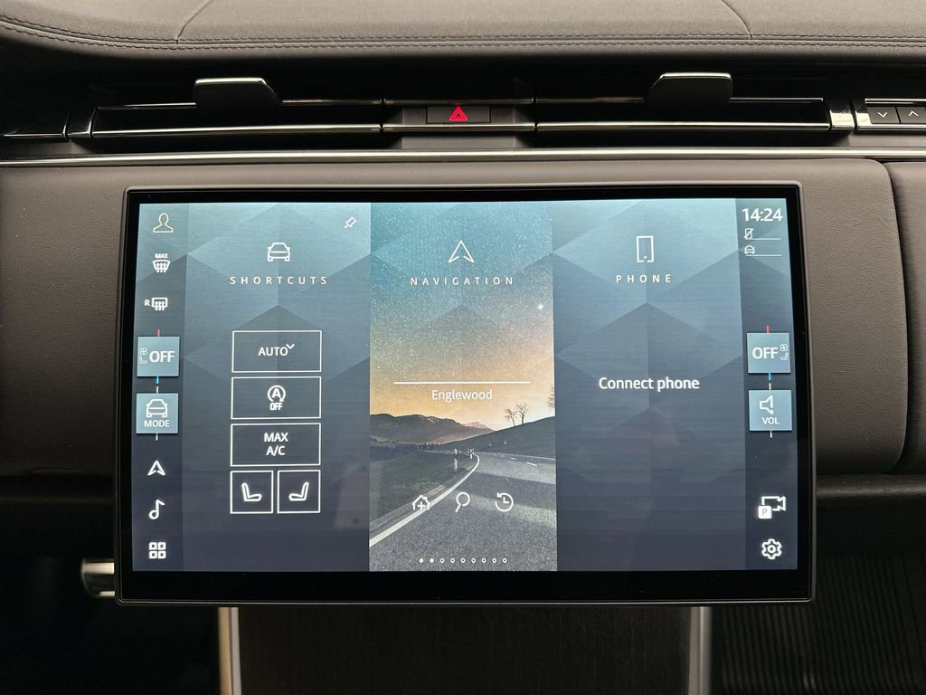 New 2026 Land Rover Range Rover SE image 21