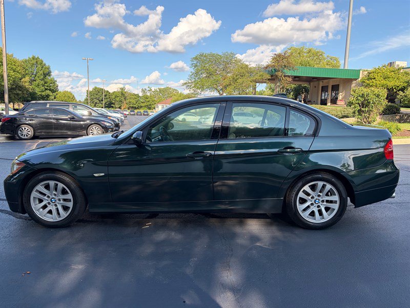 Used 2007 BMW 328i Sedan RWD image 10