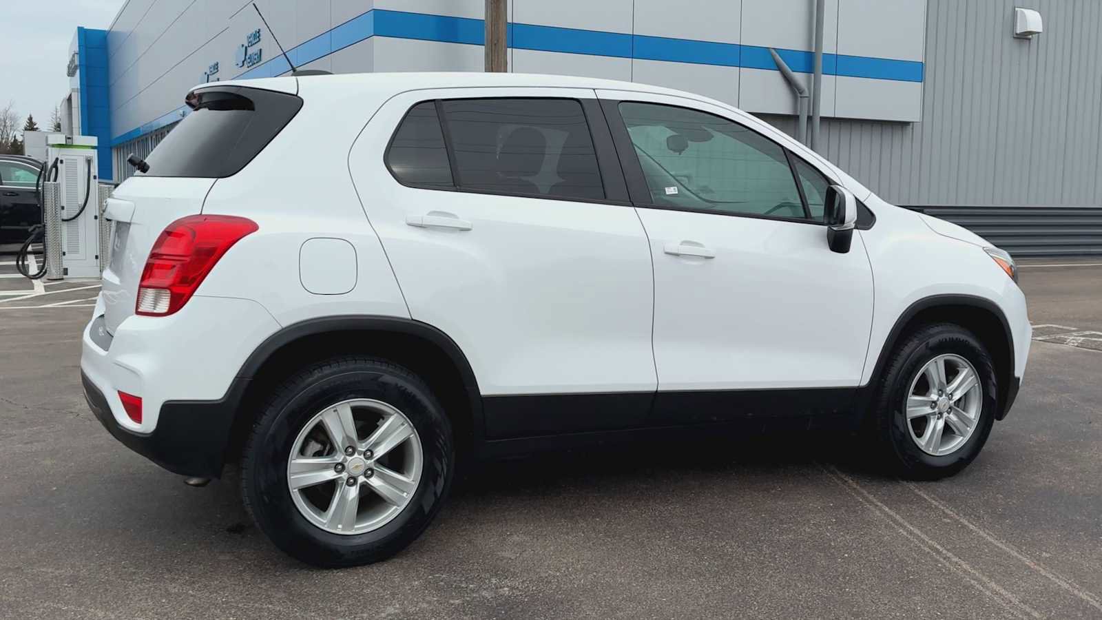 Certified 2020 Chevrolet Trax LS w/ Tint and Cruise Package image 2