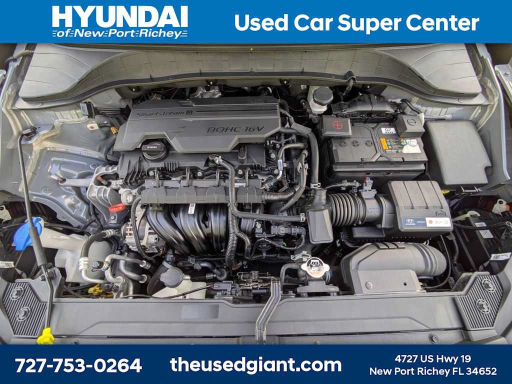 Used 2023 Hyundai Kona SE w/ Cargo Package FWD image 13