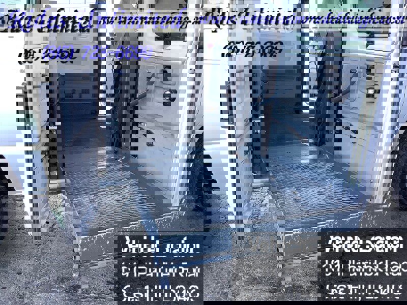 Used 2007 Ford E-150 and Econoline 150 Wagon RWD image 30