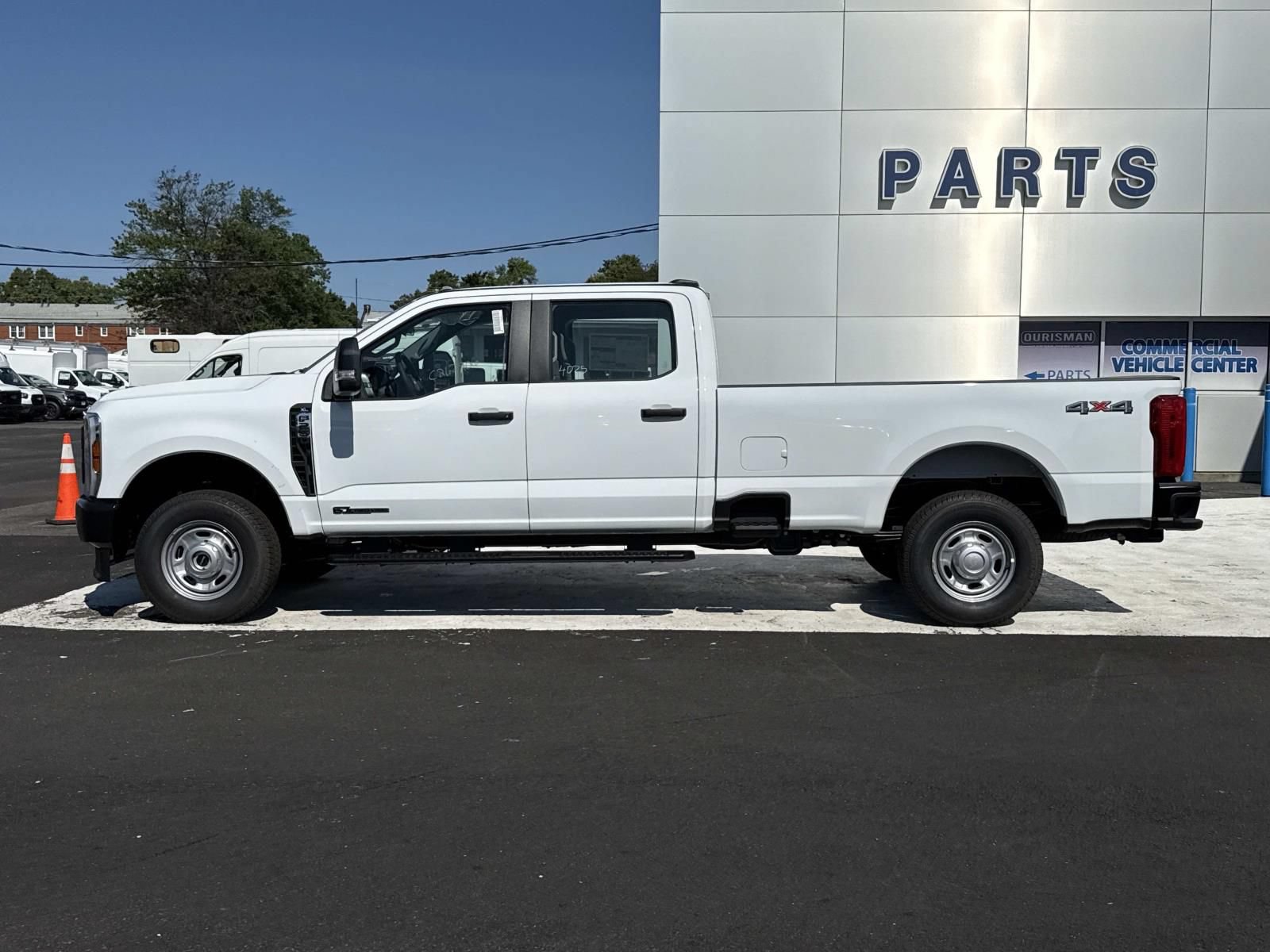 New 2026 Ford F250 XL AWD/4WD image 6