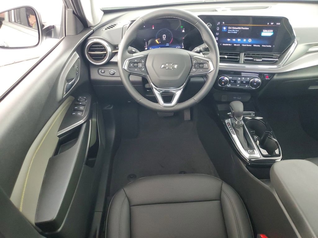 Used 2026 Chevrolet Trax ACTIV image 14