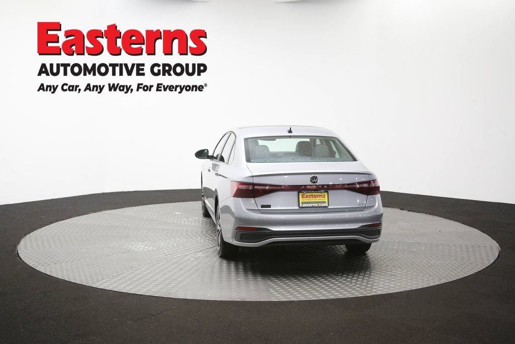 Used 2025 Volkswagen Jetta SE FWD image 65