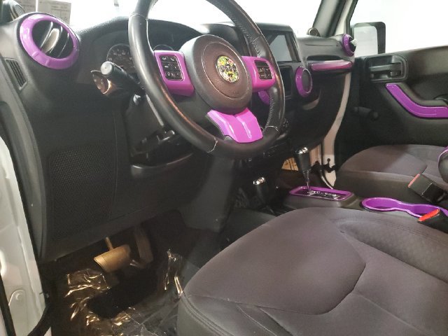 Used 2013 Jeep Wrangler Sport w/ Connectivity Group AWD/4WD image 14