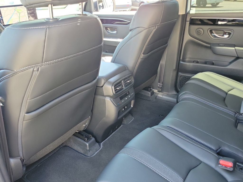 Used 2026 Honda Pilot EX-L image 14