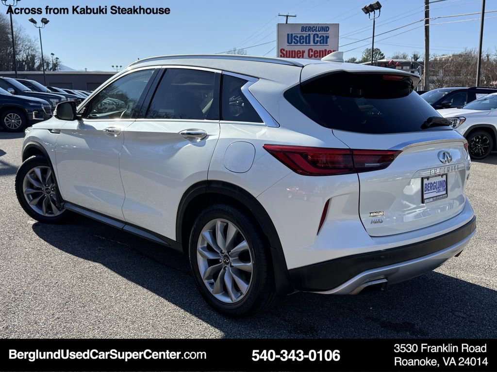 Used 2021 INFINITI QX50 Essential w/ Convenience Package image 6