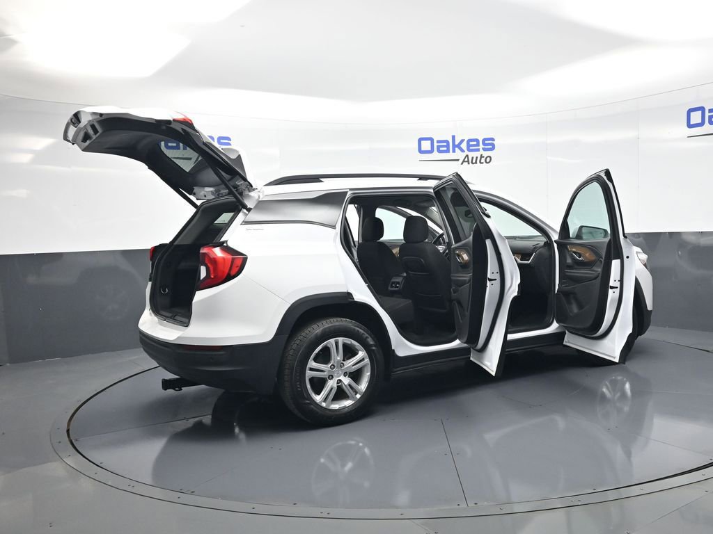 Used 2020 GMC Terrain SLE w/ Driver Convenience Package FWD image 56