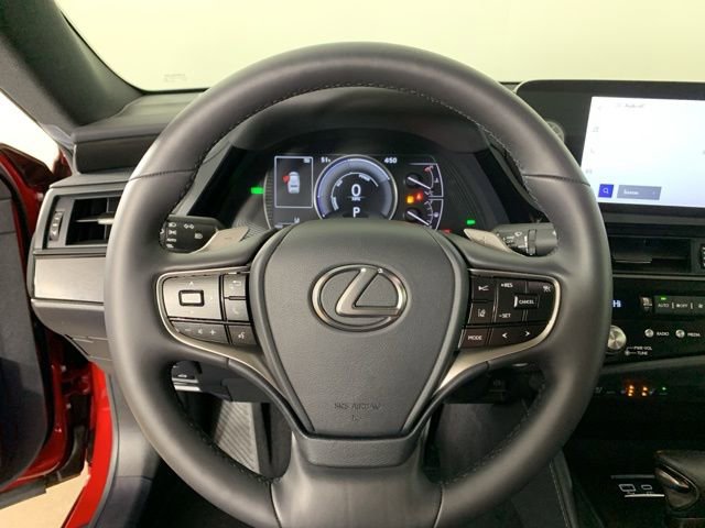 Used 2025 Lexus ES 300h F Sport w/ Accessory Package (Z2) image 22
