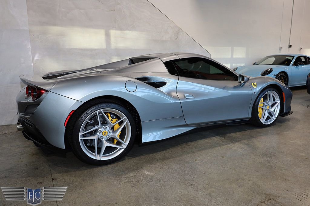 Used 2021 Ferrari F8 Tributo RWD image 49