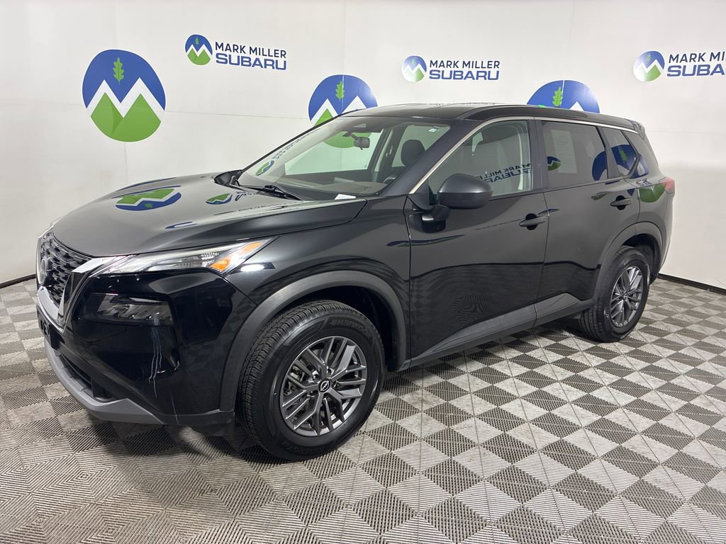 Used 2023 Nissan Rogue S AWD/4WD image 3