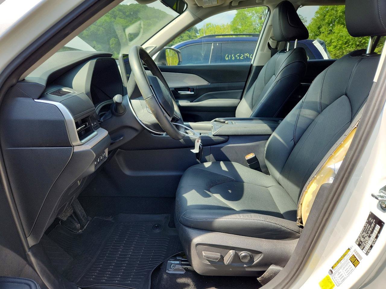 Used 2024 Toyota Grand Highlander AWD Hybrid image 6