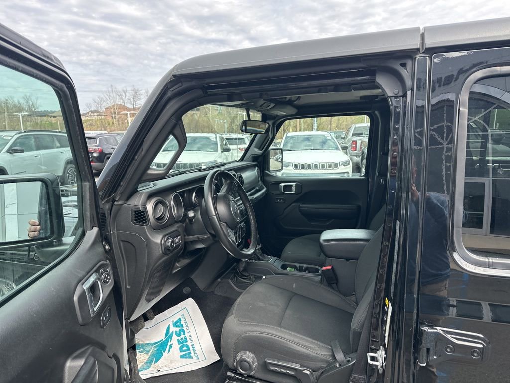 Used 2022 Jeep Wrangler Unlimited Sport image 7